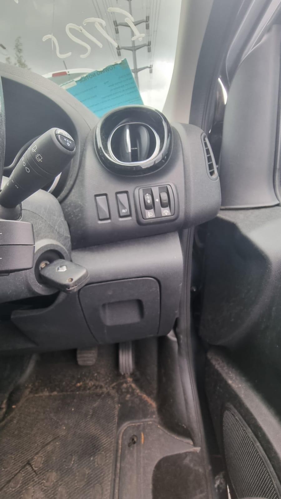 RENAULT TRAFIC 01/2015-2025 LEFT FRONT WHEEL ARCH FLARE X82 - thumbnail 12