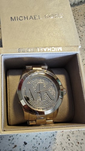 Michael Kors 豪華モノグラム ラウンドクリスタル ピアス Amazon | マイケルコース シルバーカラー ハート型スタッド