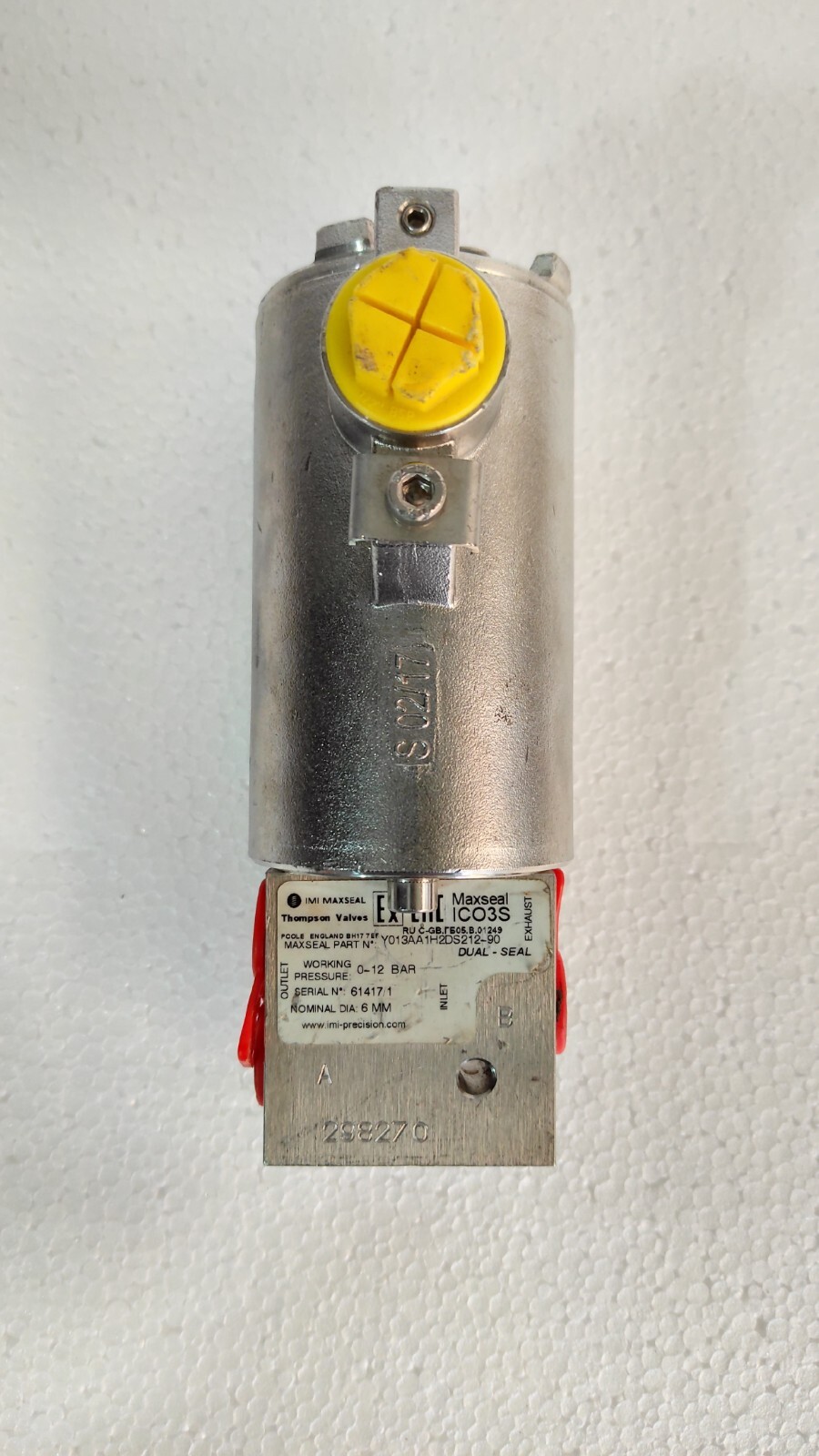 isao724です Amazon.com: GERMBAN G4T07692A Transmission Speed Sensor