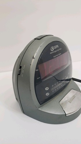 GPX Clock LED Radio with Alarm Am/Fm used D515