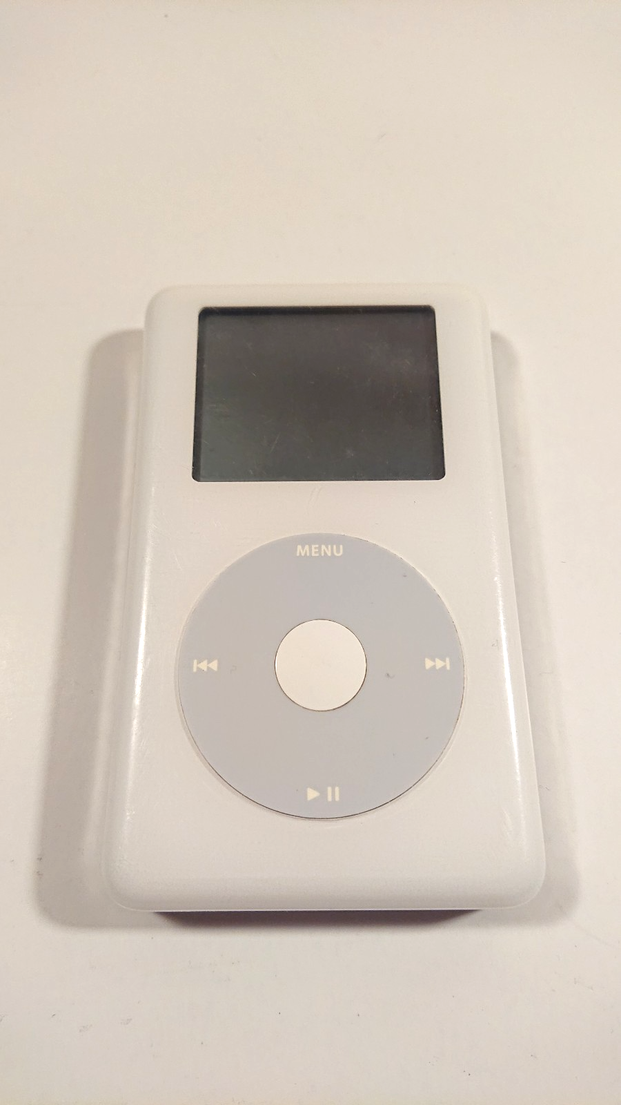Apple iPod Classic 4th Generation White 20 GB for Parts or