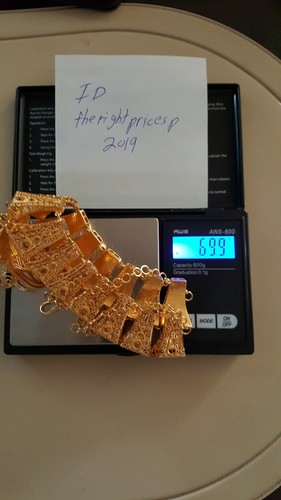 Set of 21k  Middle East  Yellow Gold  - Necklace Bracelet Earrings Ring