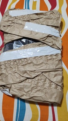 Foto dell'oggetto di un acquirente verificato