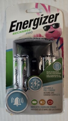 Energizer Recharge Pro Charger CHPROWB4 including 4 AA Batteries (New)