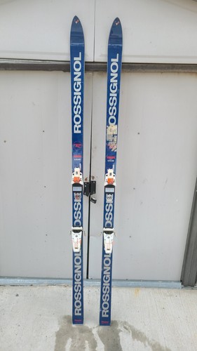 ロシニョールRossignol 155ホワイトブルー /BURTON イエロー ロシニョールRossignol 155ホワイトブルー /BURTON イエロー