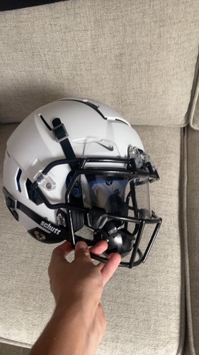 Schutt F7 フェイス F7 RJOP-DW-NB FACEMASK