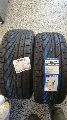 TOYOタイヤPROXES 　TR1 225/40R18 s-l400.jpg