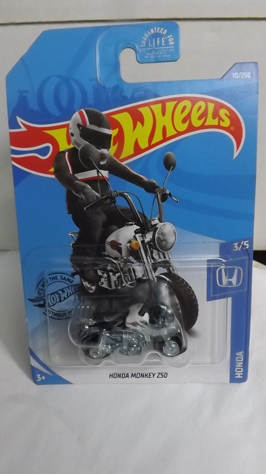 ミニカー HotWheels HONDA MONKEY Z50 Amazon.com: Hot Wheels Honda Monkey Z50, HW Moto 5/5 [yellow
