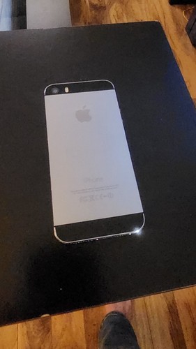 Apple iPhone 5s - 16/32/64GB - ALL COLORS Unlocked/AT&T/T Apple iPhone 5s - 16/32/64GB - ALL COLORS Unlocked/AT&T/T