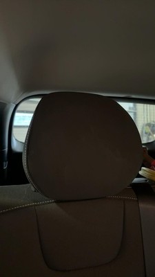 Used Right Rear Headrest fits: 2022 Hyundai Tucson SE SEL Cloth black