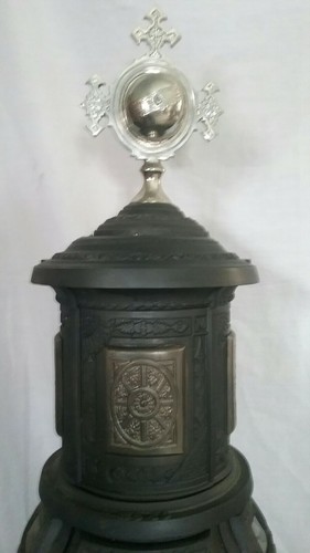 Antique Silver Moon Wood Stove