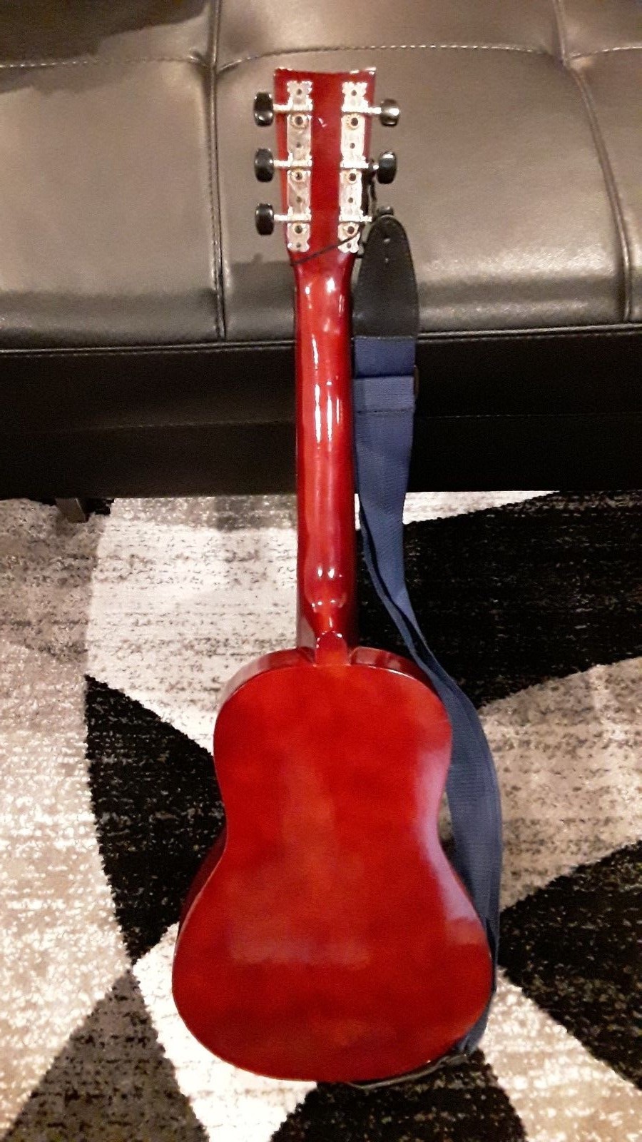First ACT Discovery FG125 Acoustic Guitar With Case & Shoulder Strap