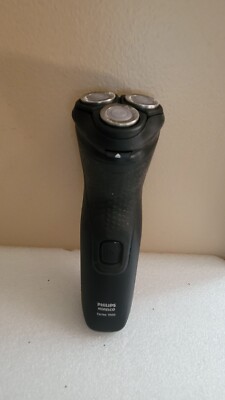 Philips Norelco Shaver Series 1000, S1015.excelent Condition.