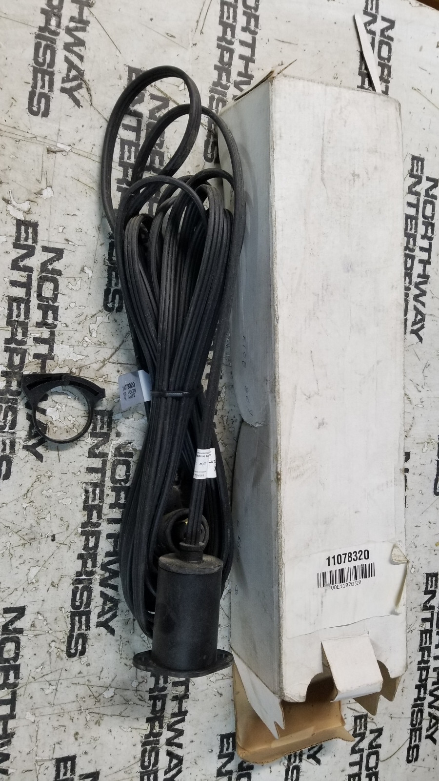 11078320 VOLVO WIRE HARNESS VOE11078320 A25D, A25E, A25F, A30D, A30E, A30F, A35D - Picture 1 of 2