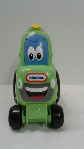 Little Tikes Farm Tractor with trailer
