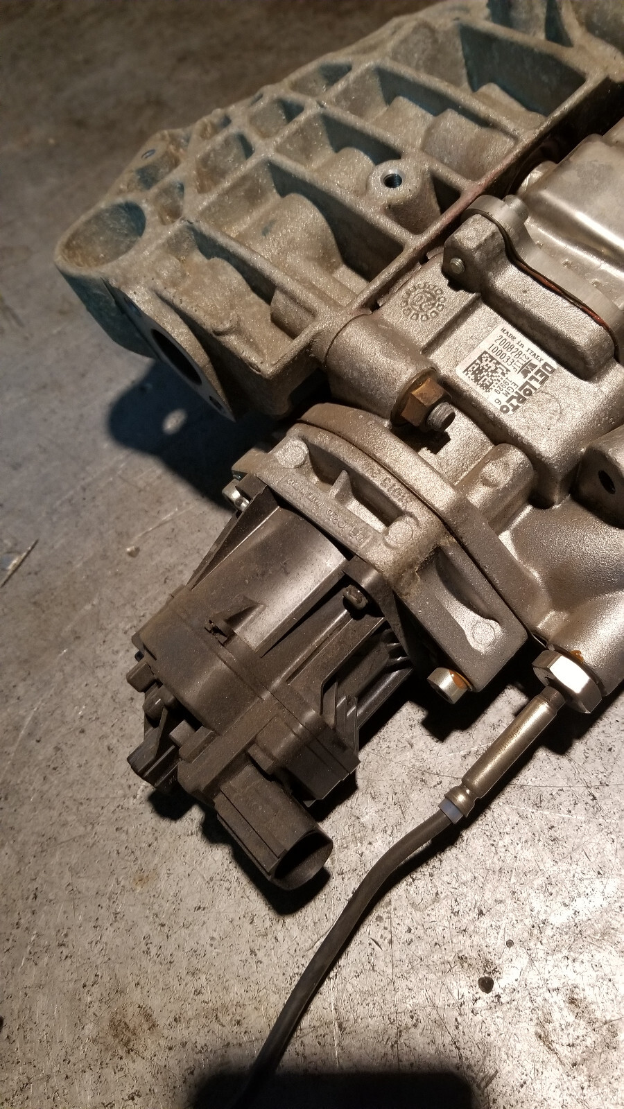 68445601AA 68211310AAA  3.0L ECODIESEL USED EGR COOLER - Picture 9 of 11