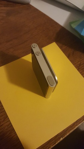 Apple - 8GB iPod nano (6th Gen) SILVER Model MC525LL