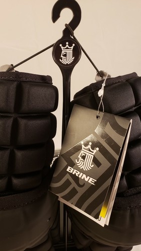Brine Clutch Midfield Lacrosse Arm Pad - Large (Black)