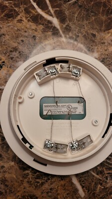 Siemens Cerberus Pyrotronics DB-ADPT Fire Alarm Smoke Detector Base