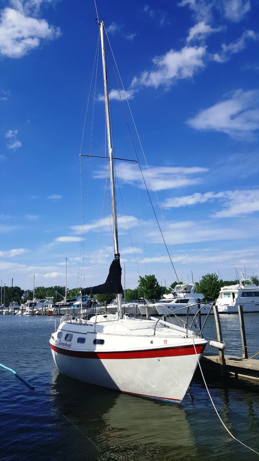 Tanzer 28 - Rare Vintage 1972 Sailboat- Summerbreak - Great Live-a-board