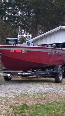 2018 Lowe 1610 Big Tiller Aluminum Fishing Boat, 50 HP Mercury 4 Stroke, Trailer