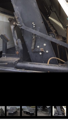 2009 GMC Python Street Sweeper