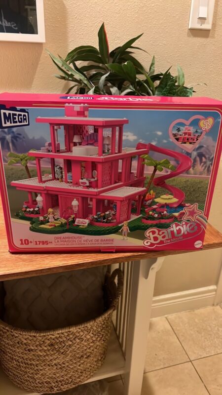 MEGA Barbie Dream House Toy, The Movie, New Mattel 1795
