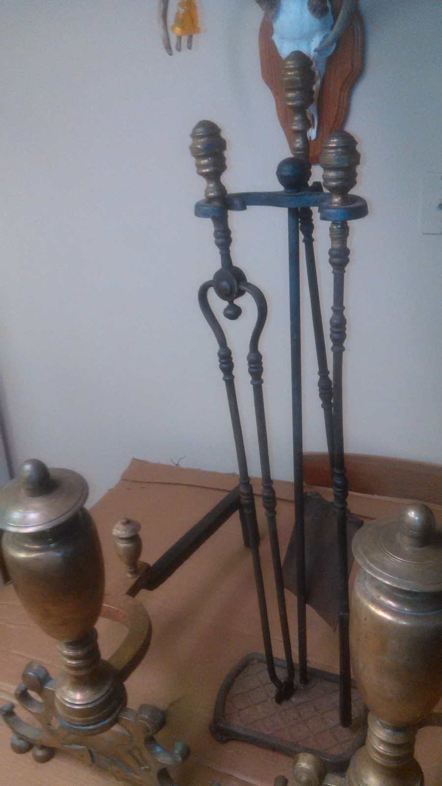 VINTAGE CHINESE CHIPPENDALE HAND FORGED BRASS URN ANDIRONS & FIREPLACE TOOLS SET