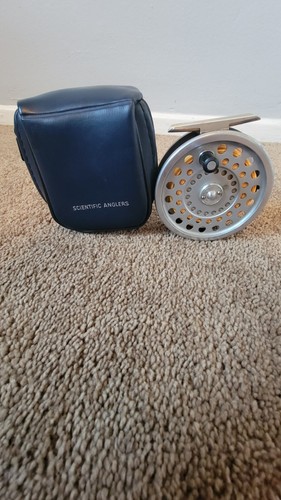 Hardy-Built Scientific Anglers System 7 Fly Reel. Made in England. W/ Case.