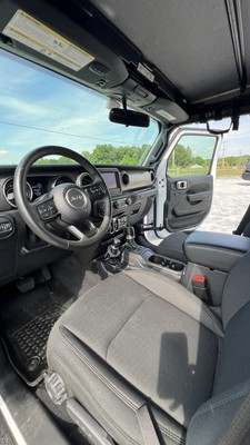 image 7 of interior