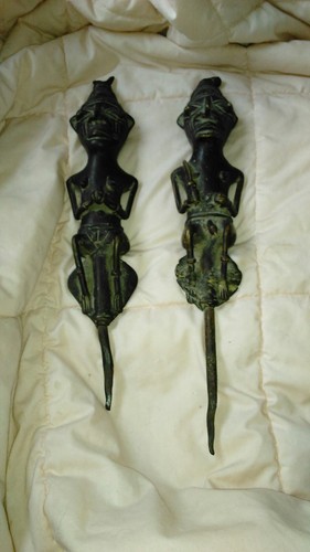 African dogon totenic figures male female 19-20th century Brass