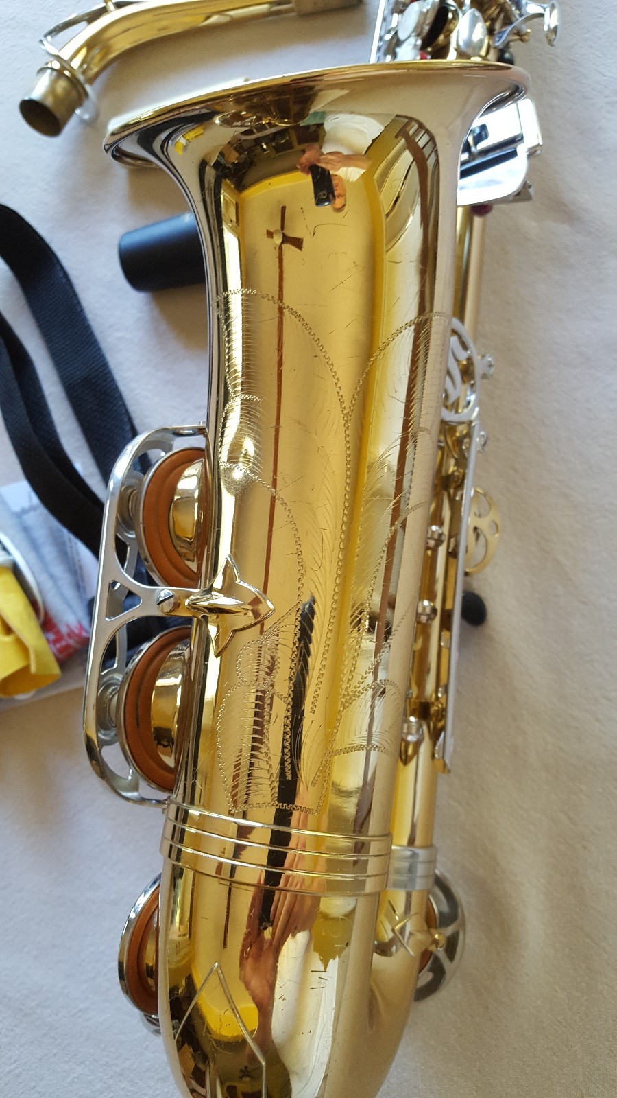 Selmer AS500 Alto Saxophone- Ready to play with hard case and accessories