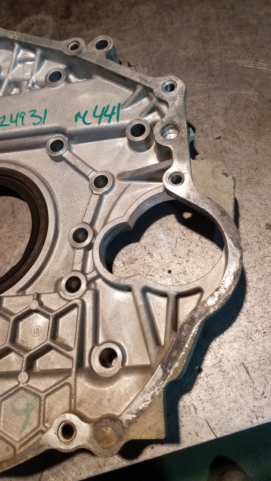 12624931 2011-14 Chevy 6.6 LML Duramax Diesel MT AT Transmission Adapter Plate  - Picture 10 of 11