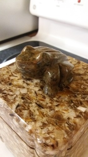 Maitland-Smith~Lacquered~Footed Decorative Box~Frog Top
