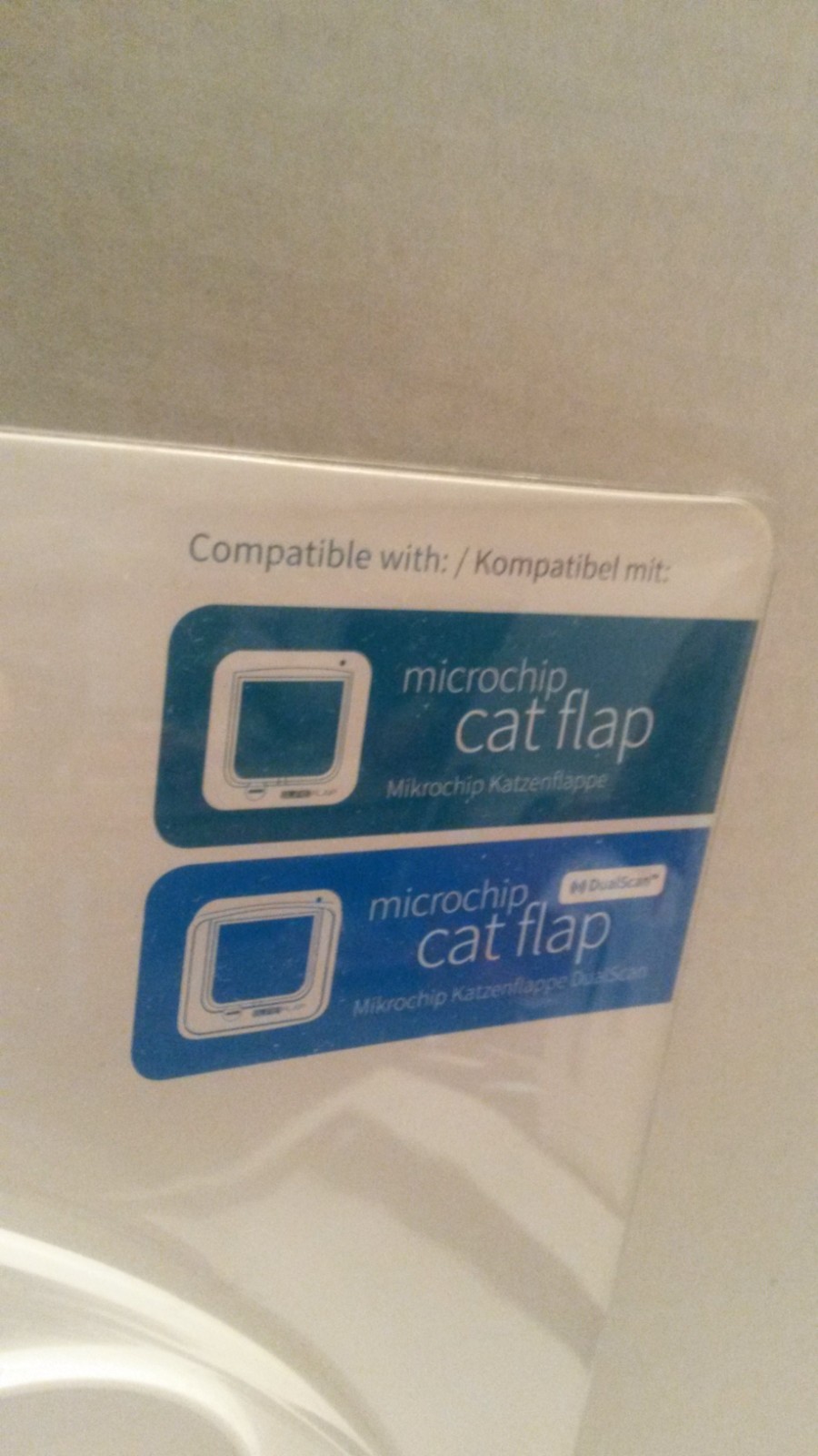 SureFlap Cat Flap Mounting Adaptor Suitable for Glass Doors White SEALED NEW