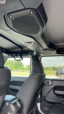 image 5 of interior