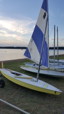 1985 Sunfish 14' Sailboat – Race ready
