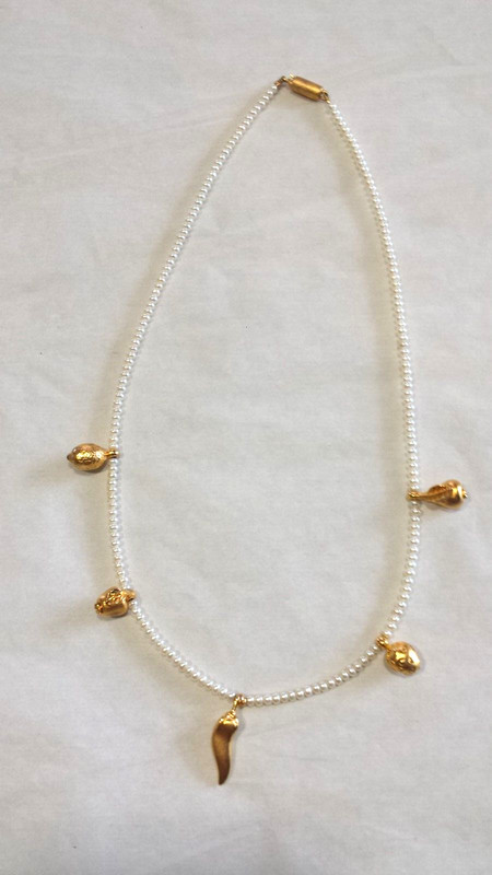 Hochw. Verarbeitete Perlenkette Mit Versch. Zwischenteilen Silber Verg.