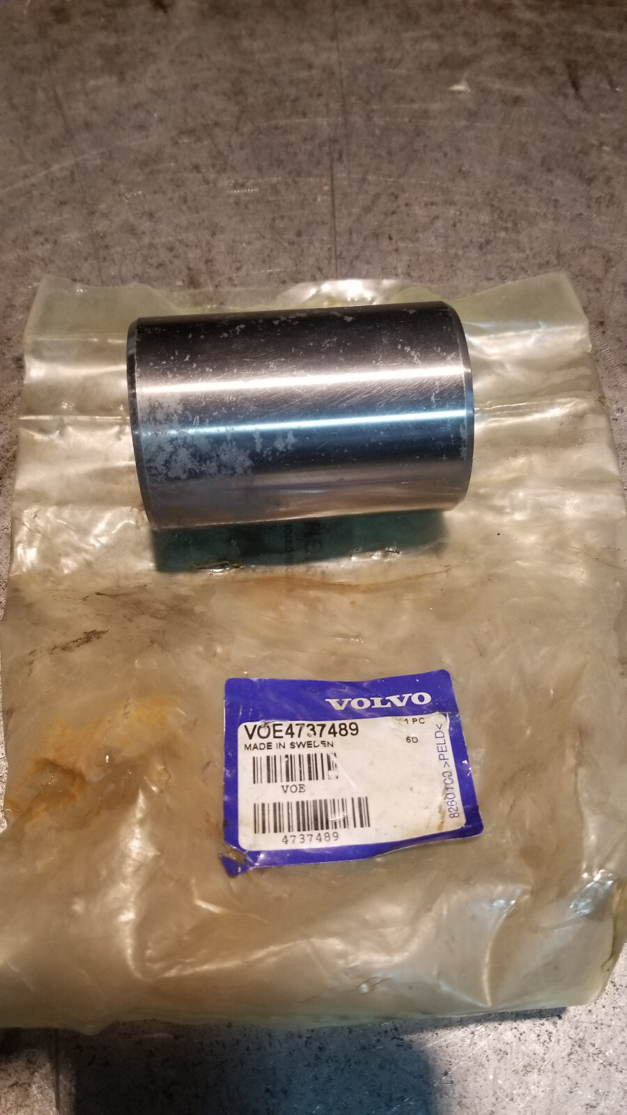 VOE4737489 VOLVO SLEEVE 4737489 - Picture 1 of 4
