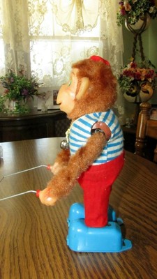Vintage Monkey Jump Jumping Rope Battery Operated 9 1/2