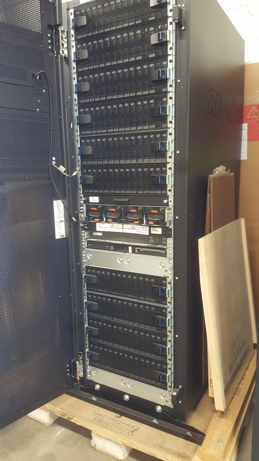 Dell EMC Symmetrix VMAX SAN System with 96TB Fibre Channel 15K FC Drives UNUSED