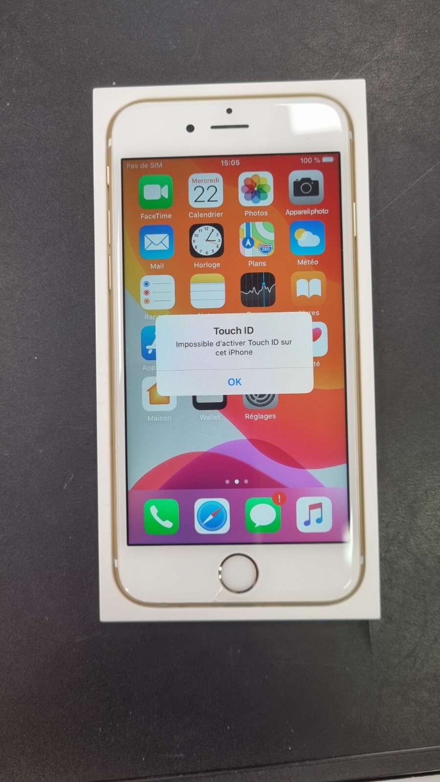 iPhone - iPhone6s 32GB GO 美品 docomo Apple iPhone 6 Japan NTT DOCOMO 4G LTE Gold 4.7