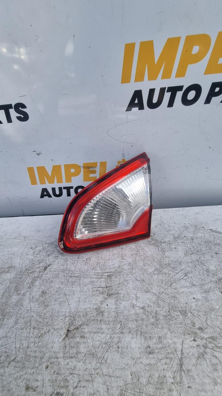 NISSAN DUALIS J10 01/2010-05/2014 RIGHT REAR GARNISH TAILGATE LAMP 2012 Nissan Dualis