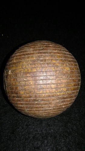 VINTAGE / PRIMITIVE - 6 WOODEN CROQUET BALLS RIBBED & DOUBLED STRIPED  20s - 30s