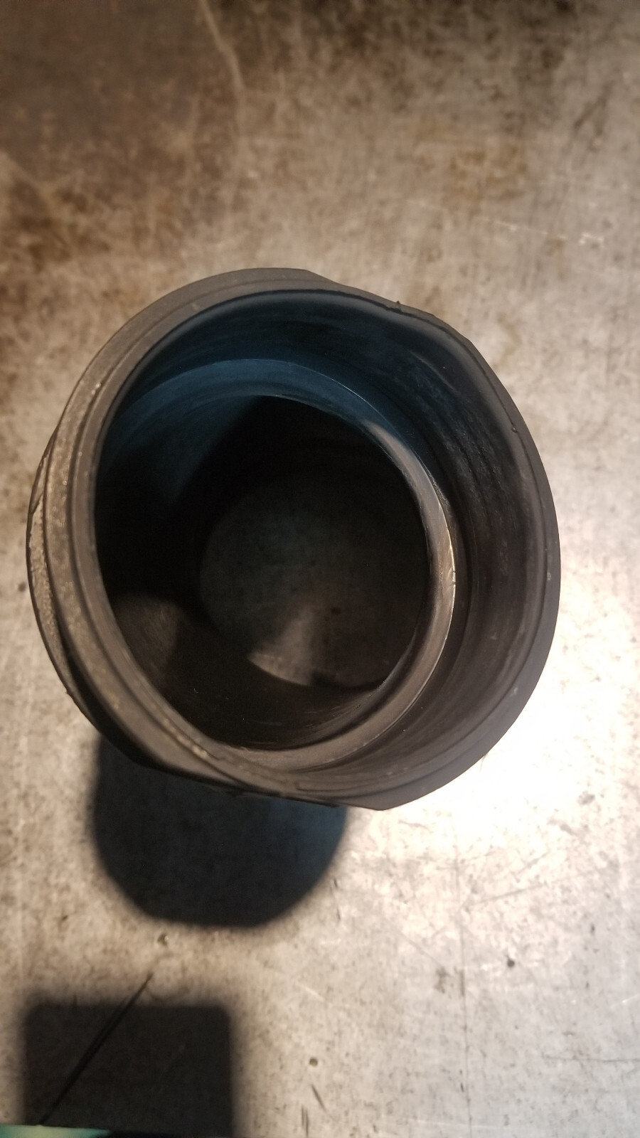 99-03 Ford F250 F350 7.3 Diesel Turbo Air Intake Duct Hose Tube OE 1831358C1 - Picture 4 of 7