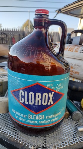 Classic amber clorox bottle  1Gal, VGC, survivor,