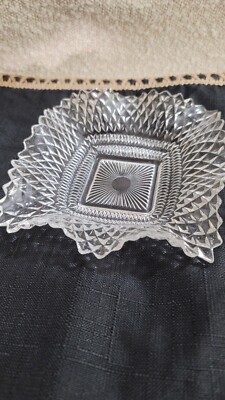 Diamond Point Cut Square Candy Dish Ruffled Edge Clear Indiana Glass Beautiful 