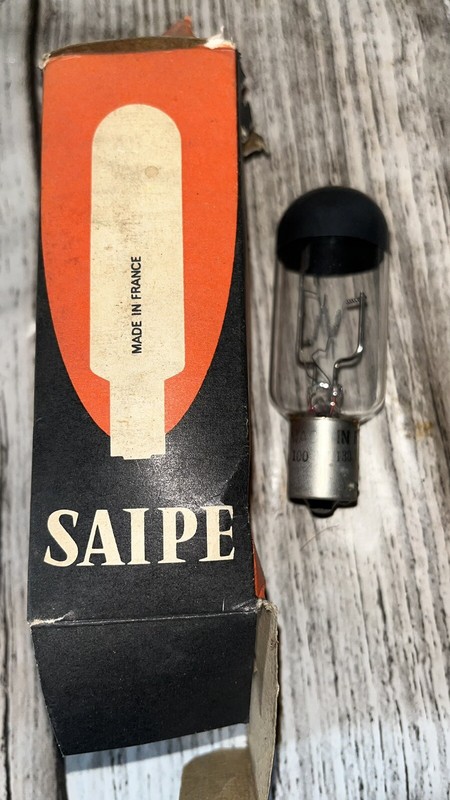 Lampe  Saipe B155b Pour Projecteur CinÃ©Ma 100w -130v