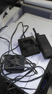 Motorola Radius GP300 UHF Portable Radio 438-470 Mhz with Charger P94YPC20C2AA. Buy it now for 40.0