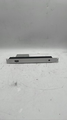 Ubiquiti UniFi Cloud Key Gen2 Plus UCK-G2-PLUS with CKG2-RM Rack Mount